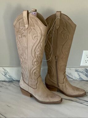 wild fable Tall Western Heeled Boots in Taupe